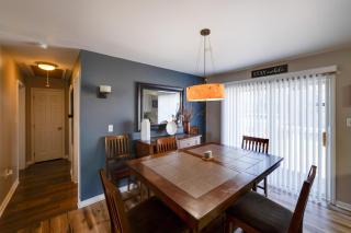 Walk to Dtwn Milton Spacious Family Home with Yard - 0