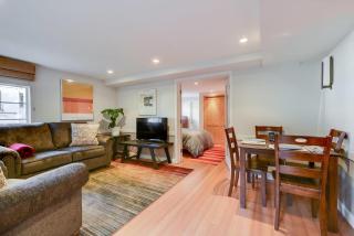 Aesthetically Elegant Downstairs Unit in Oakland - 4