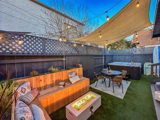 UrbanZen - Luxury Remodel - Hot Tub - WOW - 3