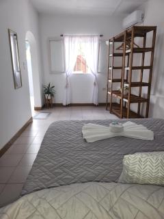 Bambú Los Perales Depto Familiar con Asador, patio, Aire Acondicionado y estacionamiento - 4