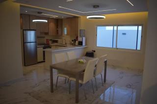 Cassita - Modern Rooftop Apartment - 1