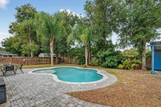 The Pool House 3BR/Close to Airport & River City! - 8