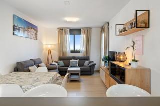 Hauzify I Apartaments Coral - 8