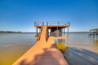 Family Retreat on Cedar Creek Lake! Dock and Views - 9