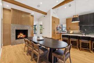 Crescent House at Old Town - 4