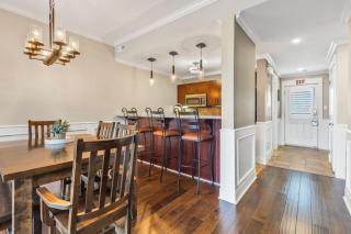 The Sweet Spot - Walk to Village & Hot Tub - 1