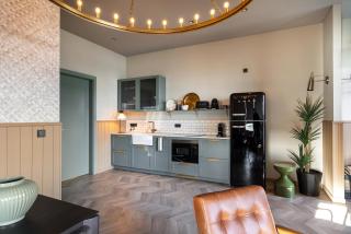 Hella - Riverbank - 8