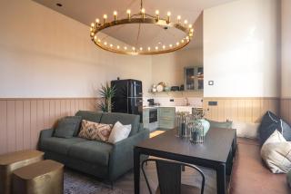 Hella - Riverbank - 9