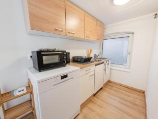 Schiefe Stadtvilla Oldenburg - großes Altbauhaus - 4