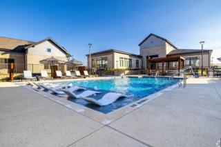 Modern&Cozy Washer Dryer Pool Gym WorkerFriendly - 9