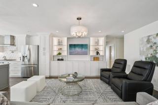 Round Rock Lakeside Retreat - 5