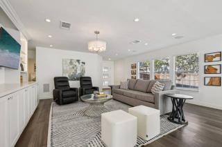 Round Rock Lakeside Retreat - 1