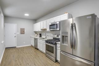 Pet-Friendly 3BR Rowhouse Walk to Patterson Park! - 3