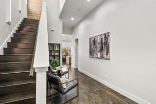 Modern 7 Bdrm Villa with Games Room at Reunion - 6