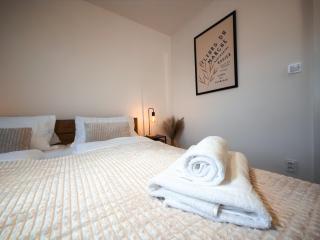 Modern Apartment Karpatská - Near City Center - 6
