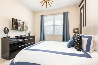 Sophisticated 7 Bdrm Villa with Home Theater at Encore - 9