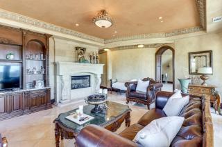 Grand 9,000-Sq-Ft Estate! Luxurious SoCal Getaway - 3