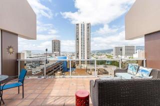 Executive Centre 1120 - 6