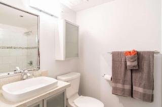 Executive Centre 1120 - 1