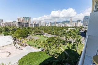 Waikiki Shore 1014 - 6