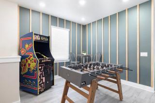 W454 - Bohemian Chic Oasis With Themed Bedrooms at Reunion - 1