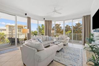 The Alexander - Seacrest - 4