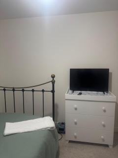 Large Cozy Room in Bute House - 4