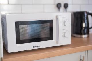 Modern 3 Bedroom House in Rugby town centre, Super fast WiFi - 4