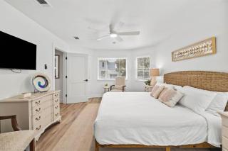 Good Times and Tan Lines - 9