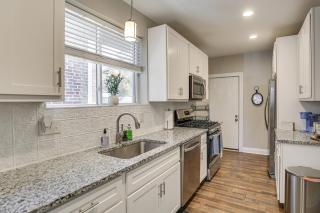 Work and Play! Extended Stay 1 Mi to Delmar Loop - 8