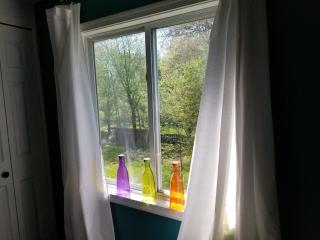 1 bedroom studio in Newtown close to major routes - 6