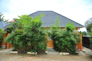 Little Flowers Motel - 0