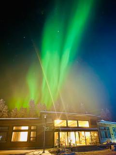 Balder Luxury Lodge & Glass Igloos - 8