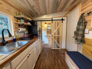 Umpqua's Last Resort - Wilderness Cabins, RV Park & Glamping - 1