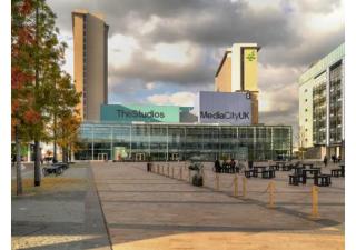 Luxury 3 Bedroom Penthouse Apartment - 8