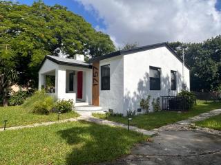 Cozy Home away from home! - 8