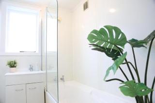 Skyline Urban - Entire Apartment with View, Netflix, Nespresso, and Street Parking - Wellington - 6