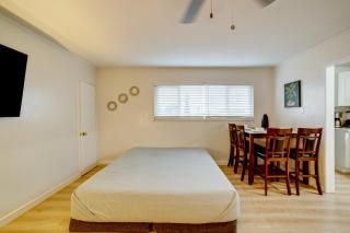 Work and Play! Studio 7 Mi to Dtwn San Bernardino - 4