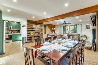 5 Mi to Jack Frost Skiing Walkable Family Home - Spilt Rock - 8