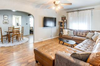 Updated and Charming! Waterloo Home with Patio - 5