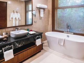 Movenpick Resort & Spa Boracay - 8