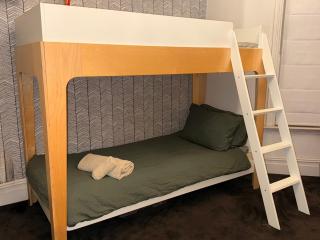 Stylish, Spacious City Hideaway - Sleeps up to 9 - 3