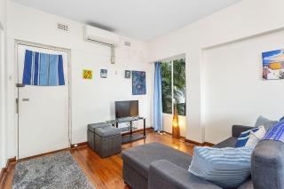6 Comfy Apartment In The Heart Of Perth - 2