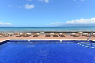 Kulakane 105 · KK105 Sunsets Ocean Views Oceanfront in West Maui - 5