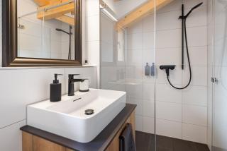 Chuenislodge3 neu&stilvoll, 2Balkone, echtes Bijou mit top-Aussicht - 1