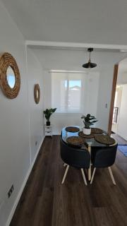 Departamento 2 dormitorios vista al lago - 7