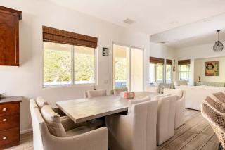 Navigate Stays Palm Springs Pool House w Ping Pong - 4