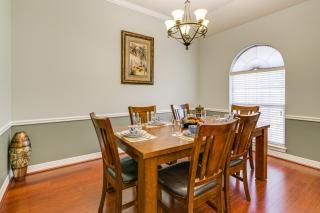 Gateway to Aggieland! College Station Family Home - 2