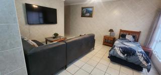 567 on Strelitzia - Shelly Beach - 8