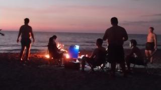 Beachfront AC Cave Cabin for 10pax - 3